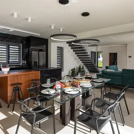 Casa vacanze Amazing In Radosic Radosic (Sinj)