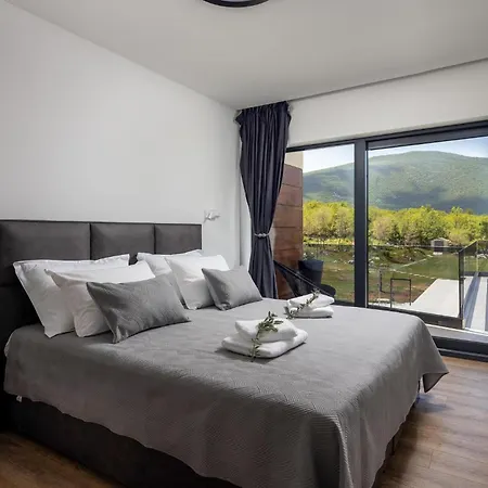 Amazing In Radosic Casa vacanze